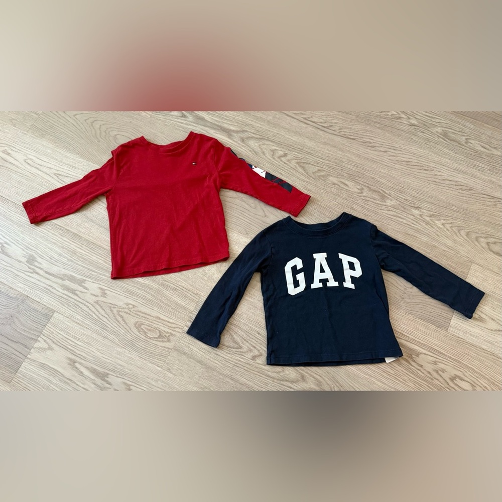 GAP & TH Toddler Boy Long Sleeve Tee’s - Bundle of 2